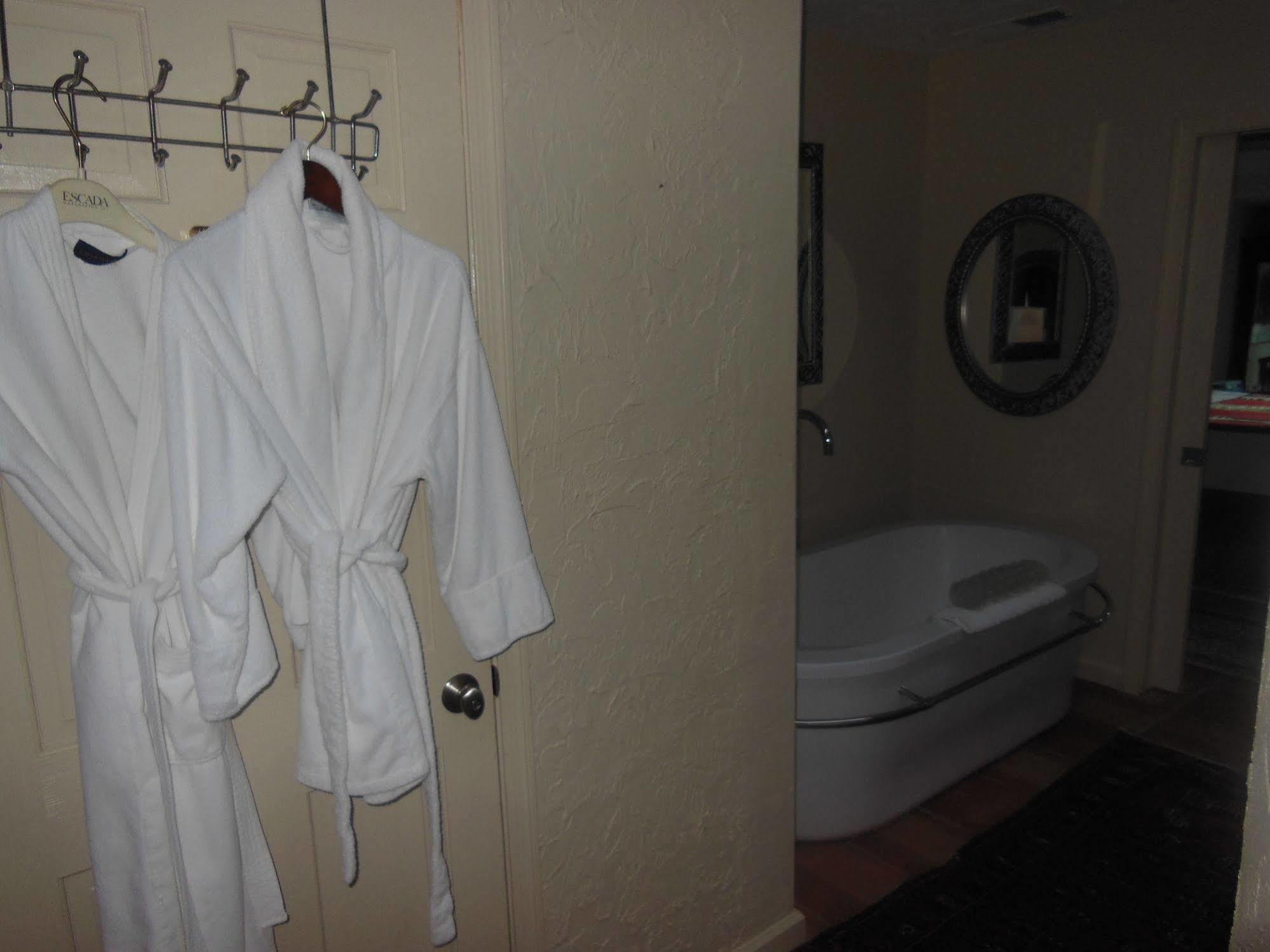 The Suncatcher Fine Country Inn Tanque Verde ภายนอก รูปภาพ